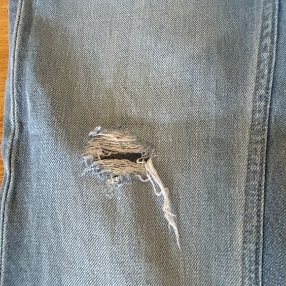 Girls Old Navy High Rise Slouchy Straight distressed jeans - Picture 3 of 6